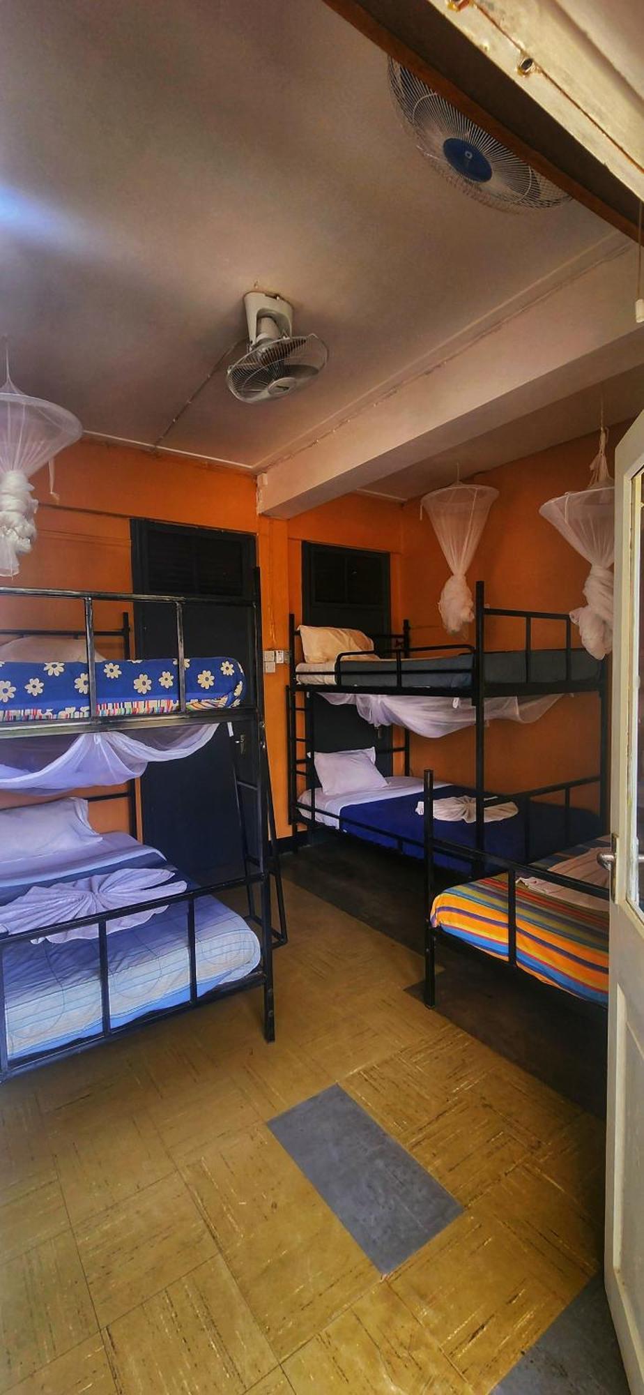 We Travel Hostel Moshi Eksteriør billede