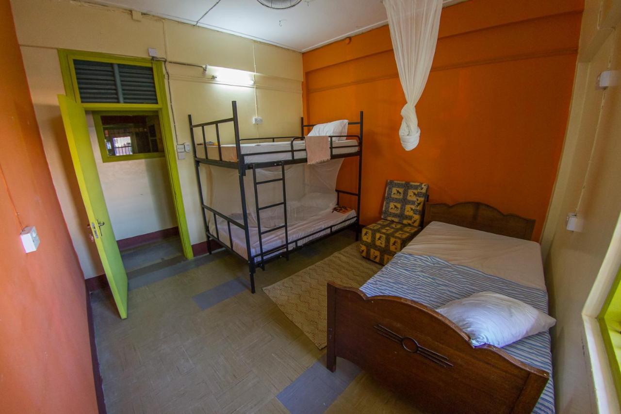 We Travel Hostel Moshi Eksteriør billede